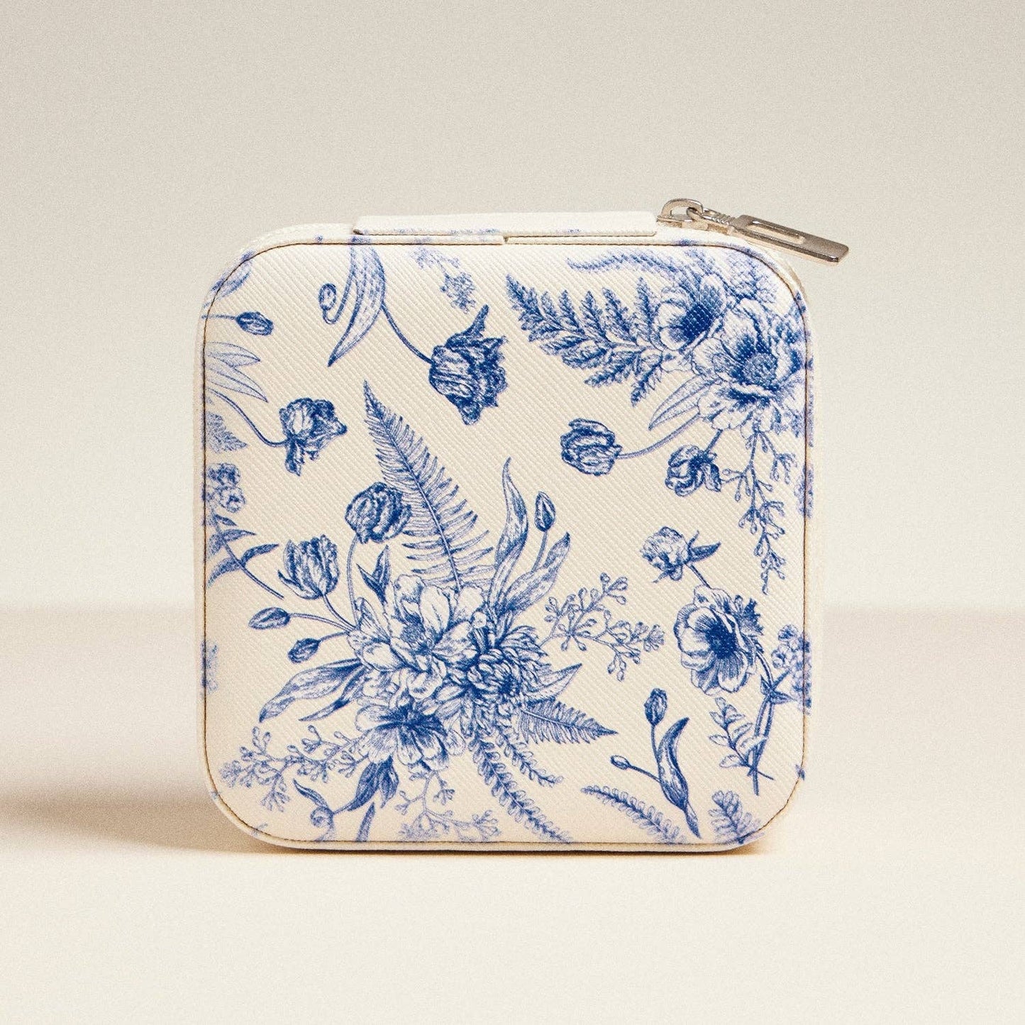 Lilla Haven - Blue Blossom Jewelry Box -Travel size