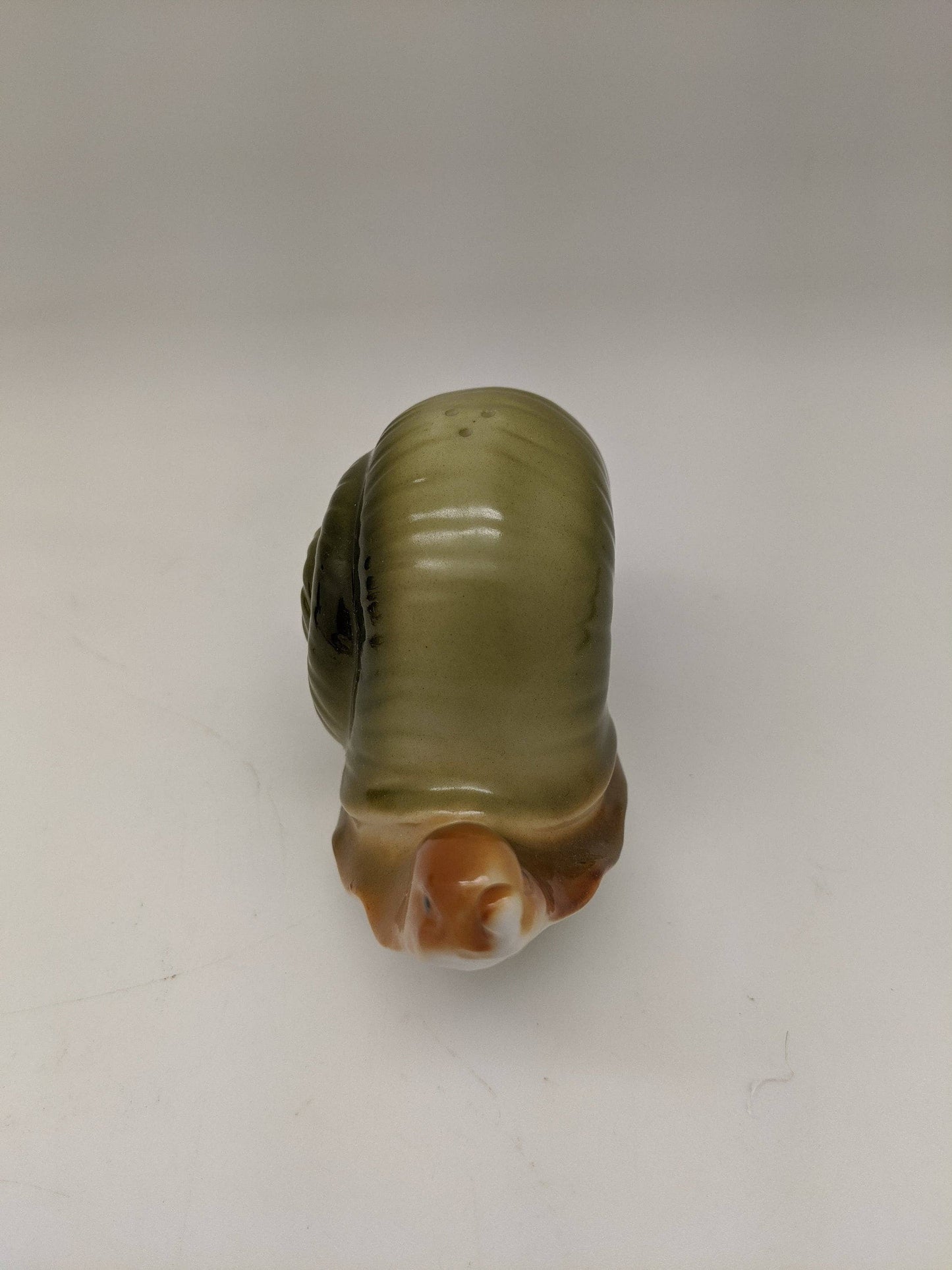 Green Pastures Wholesale - Porcelain Snail Salt and Pepper Shaker