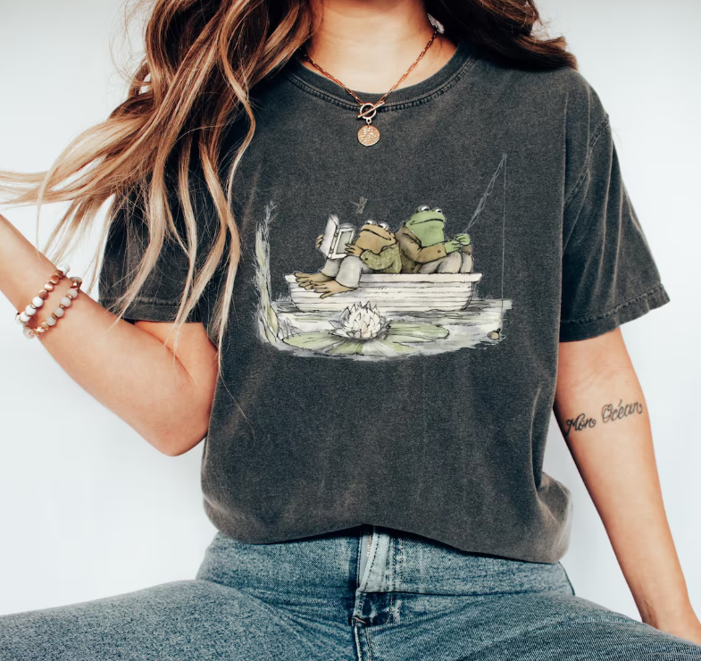 Forever11 - Frog And Toad T-Shirt