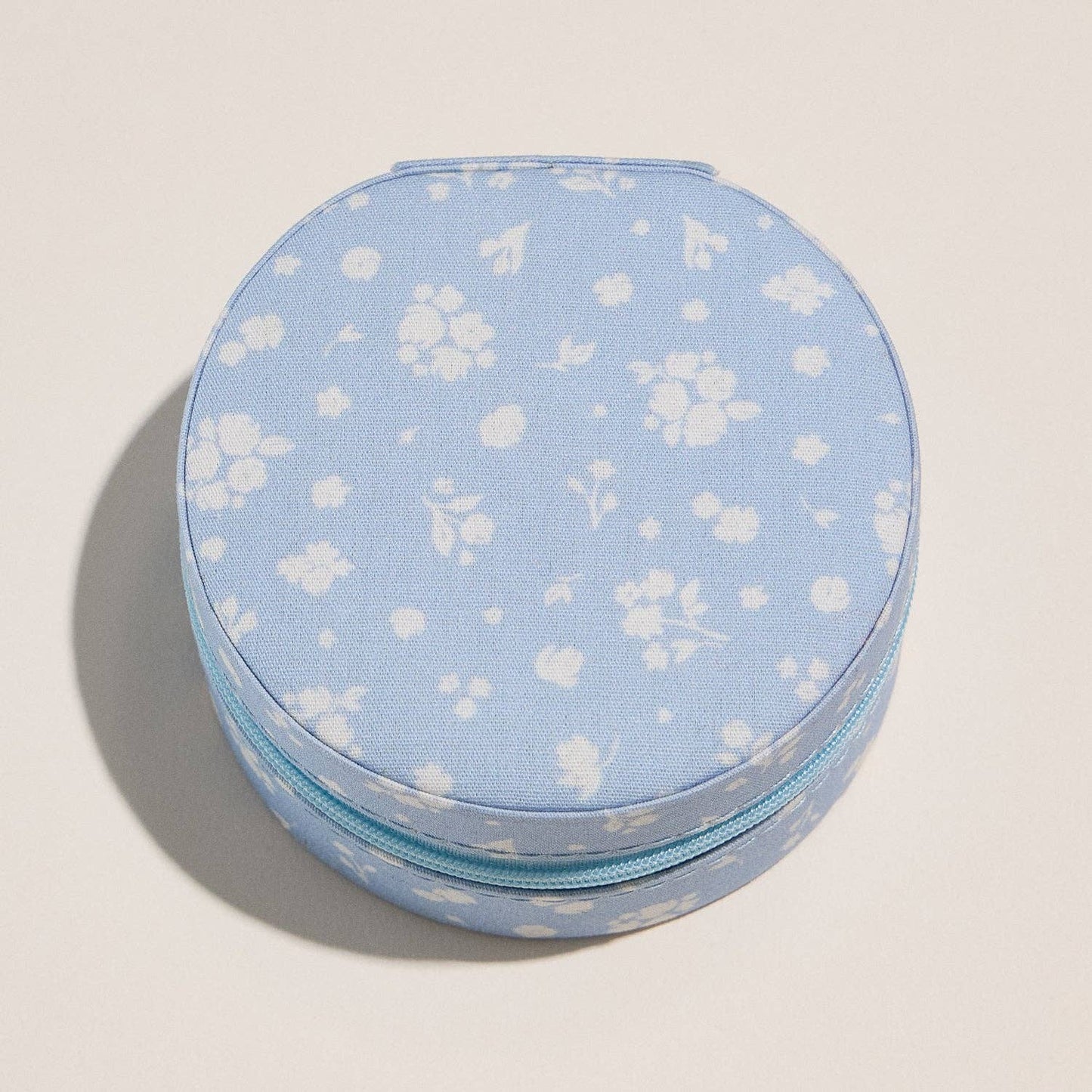 Lilla Haven - Blue Floral Cotton Travel Jewelry Box