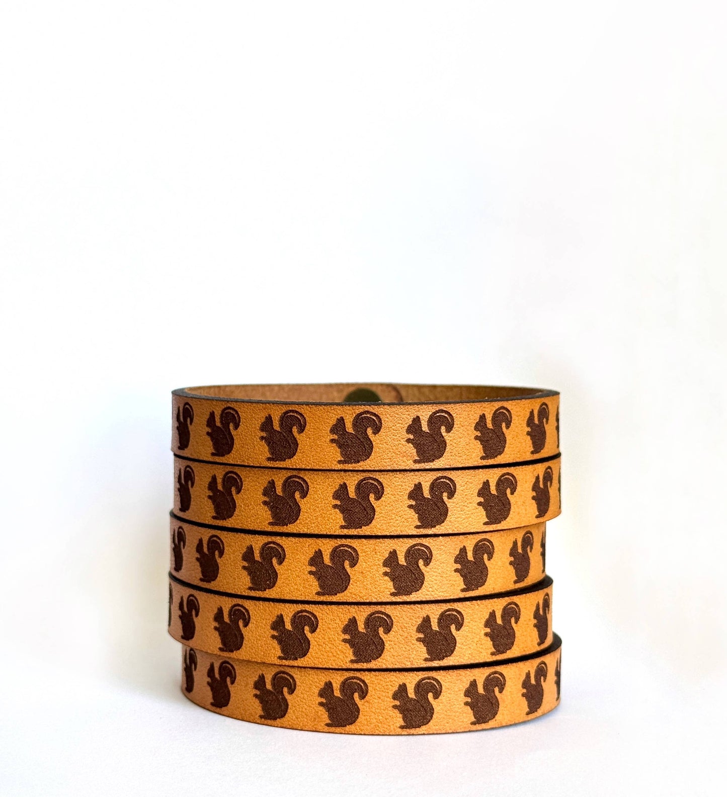 New Market Farmhouse - Squirrel Thin Leather Bracelet