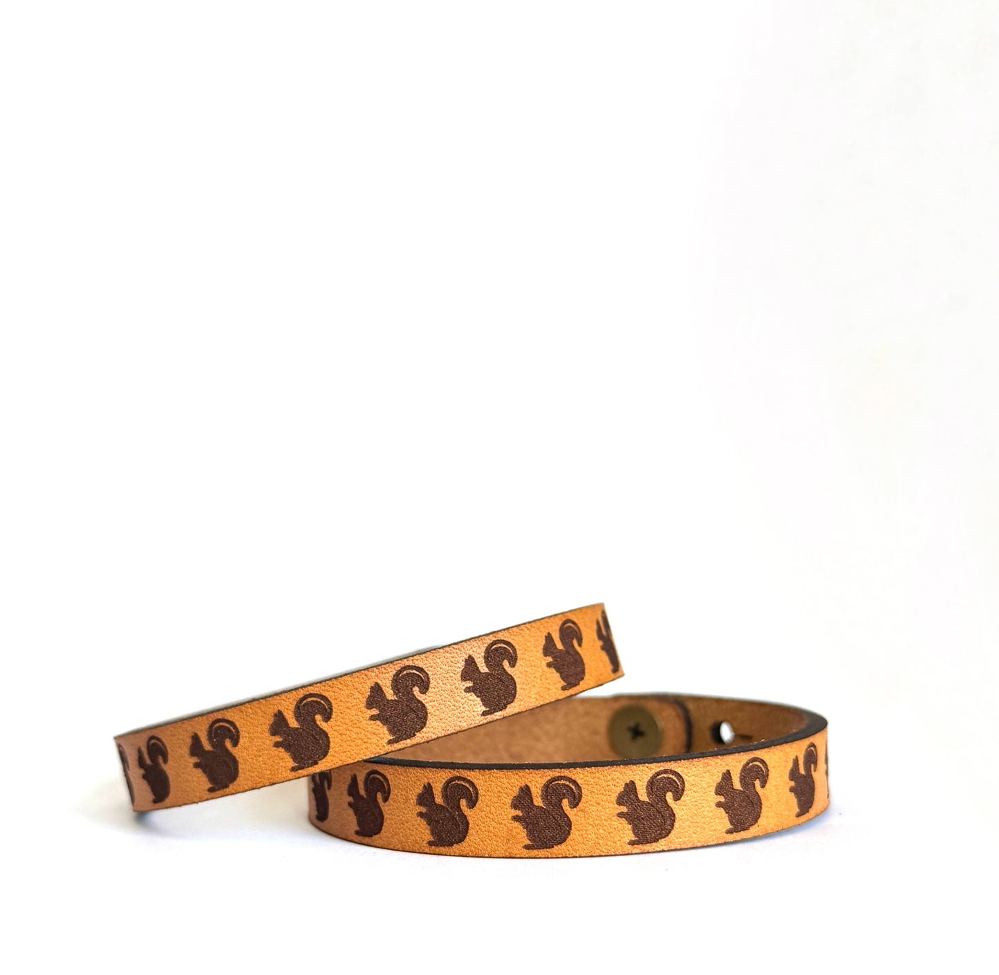 New Market Farmhouse - Squirrel Thin Leather Bracelet