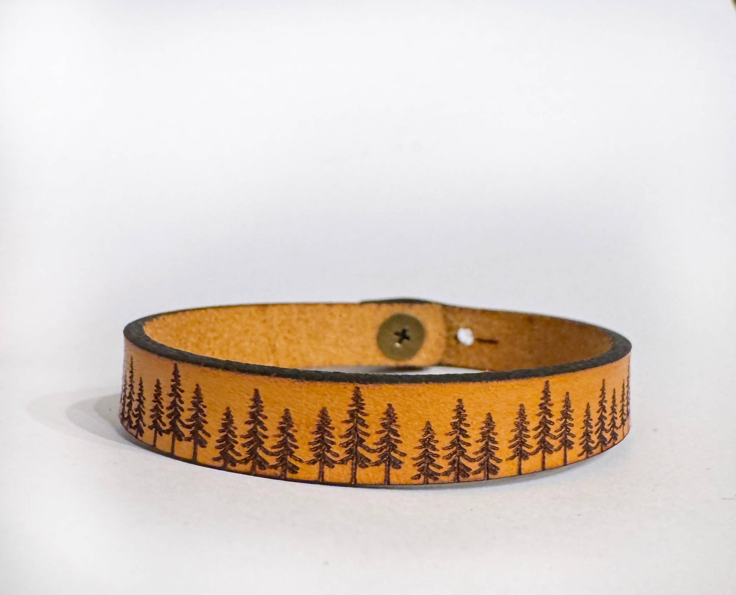 New Market Farmhouse - Forest Thin Leather Bracelet