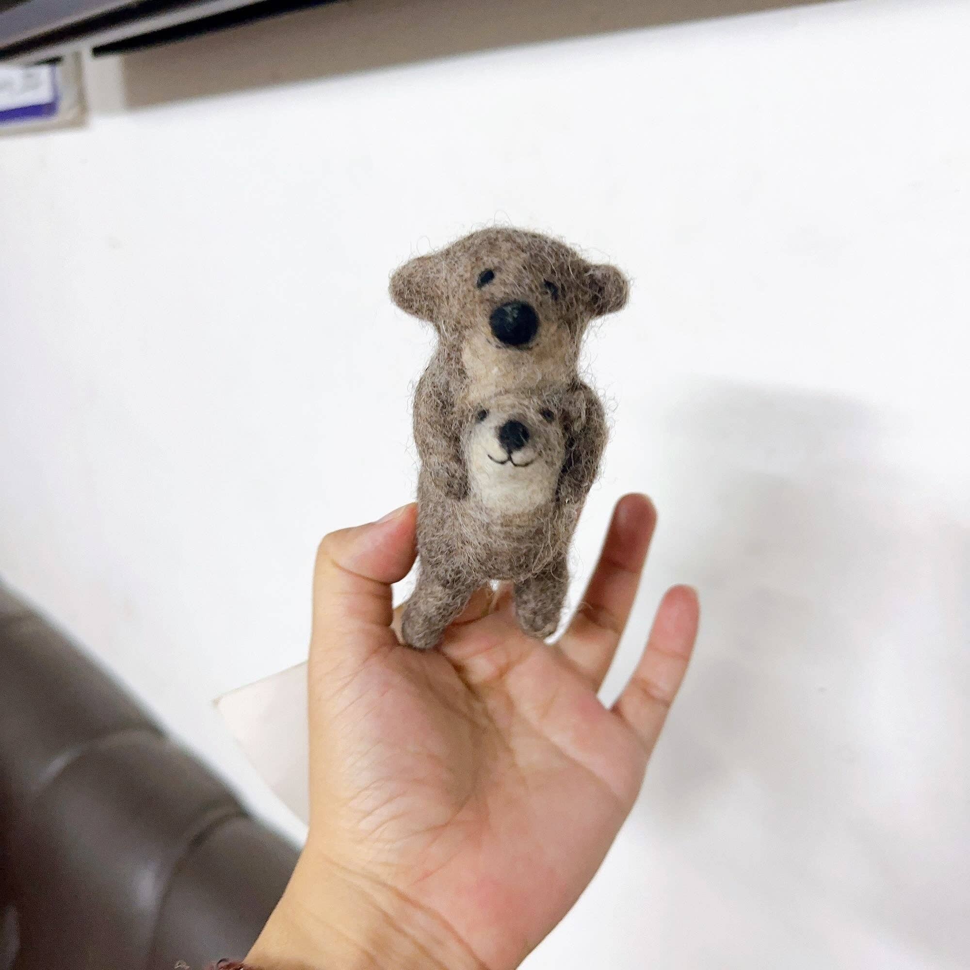 Deer Harbour Design - Felt Finger Puppet: American River Otter