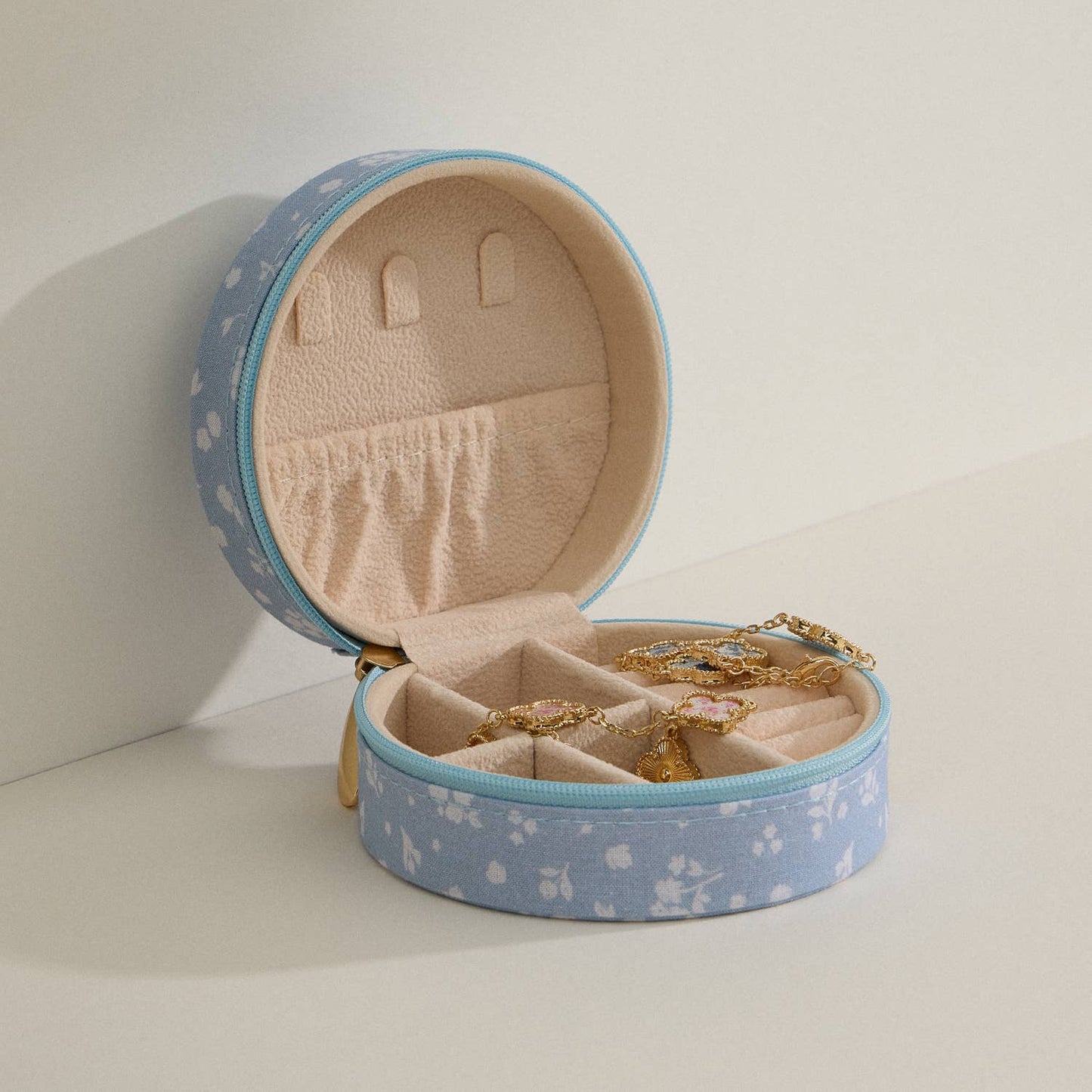 Lilla Haven - Blue Floral Cotton Travel Jewelry Box
