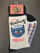 Load image into Gallery viewer, Gibbs Smith - I&#39;m Reading Right Meow Socks
