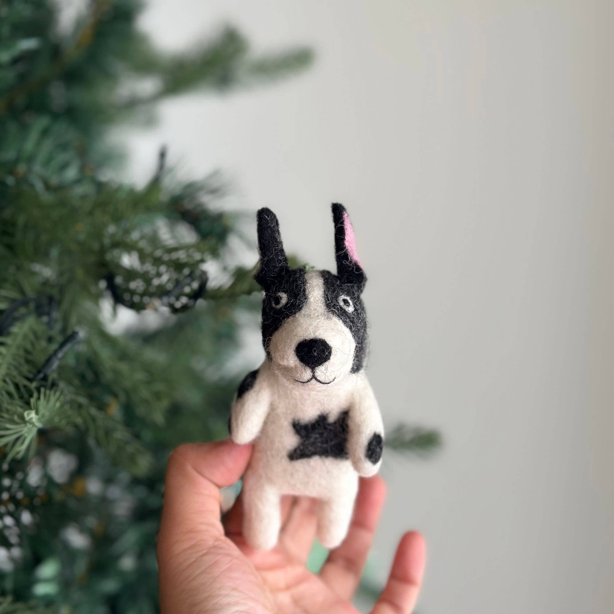 Deer Harbour Design - Felt Finger Puppet: French Bull