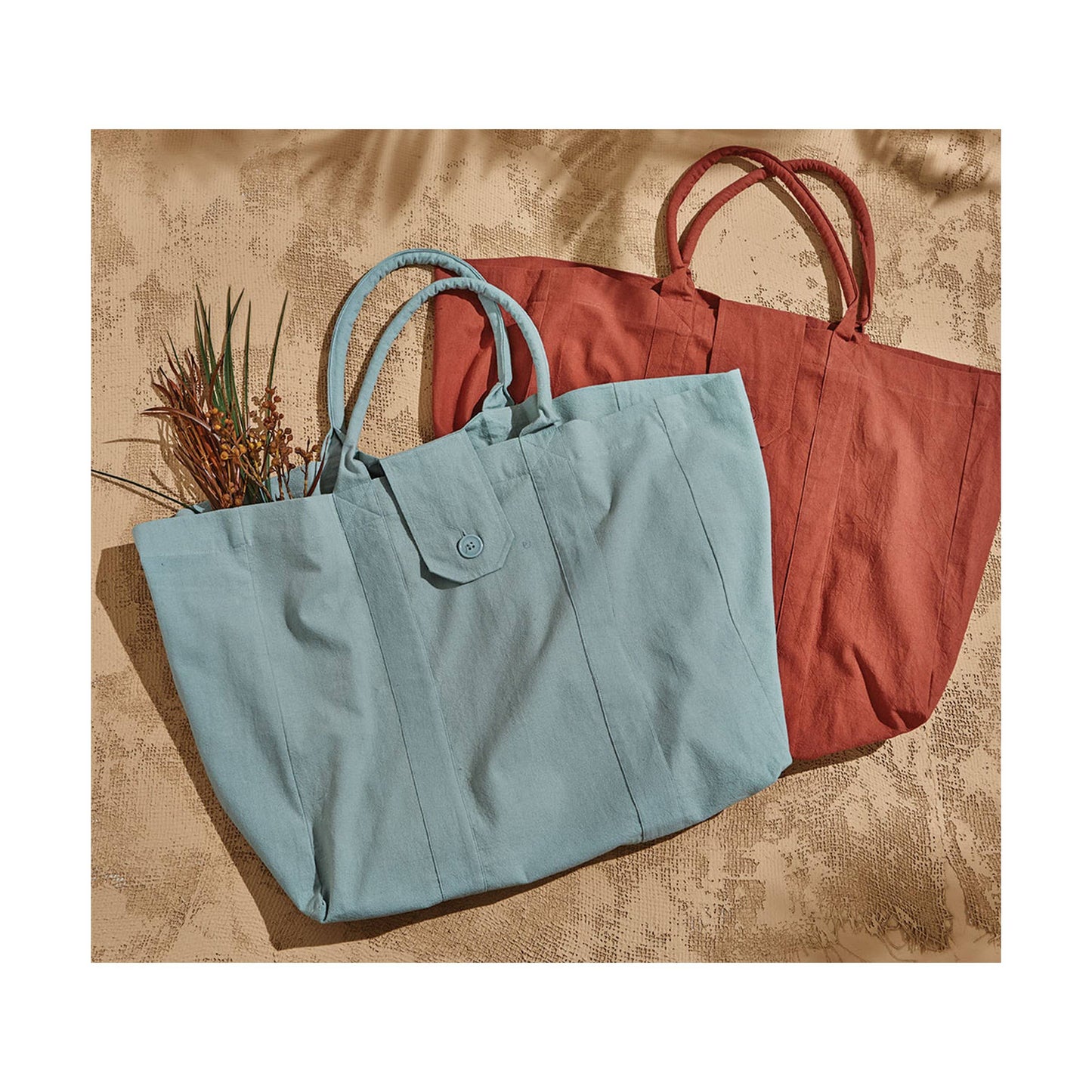 tag - Crinkle Lina Oversized Tote - Aqua