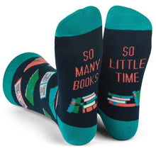 Load image into Gallery viewer, Lavley - Book Nerd Socks
