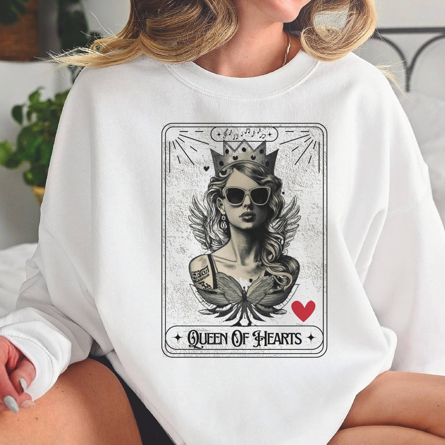 Par.tees by Party On! - Taylor Swift Queen of Hearts Concert Sweatshirt