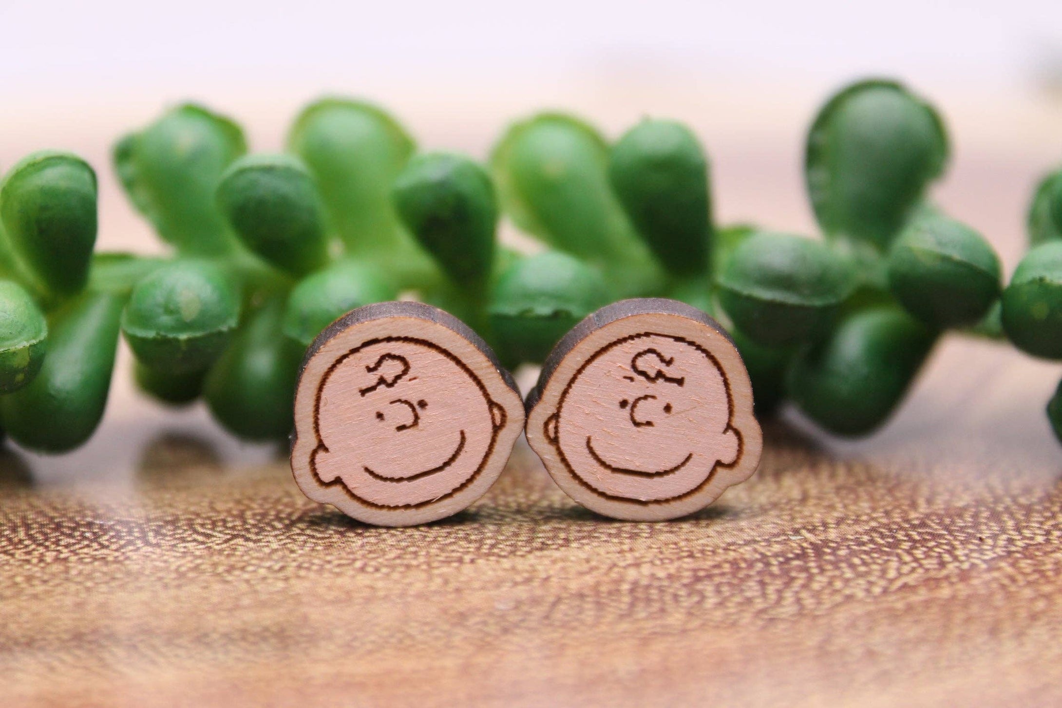 Hylidae Boutique - Charlie Brown Wood Stud Earrings