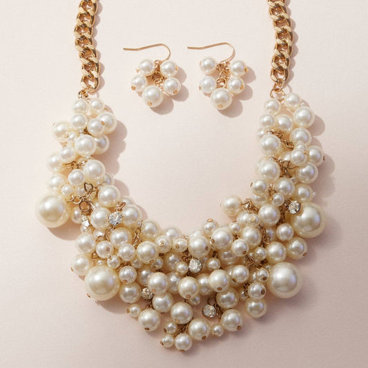 Lilla Haven - Classic Pearl Statement Necklace