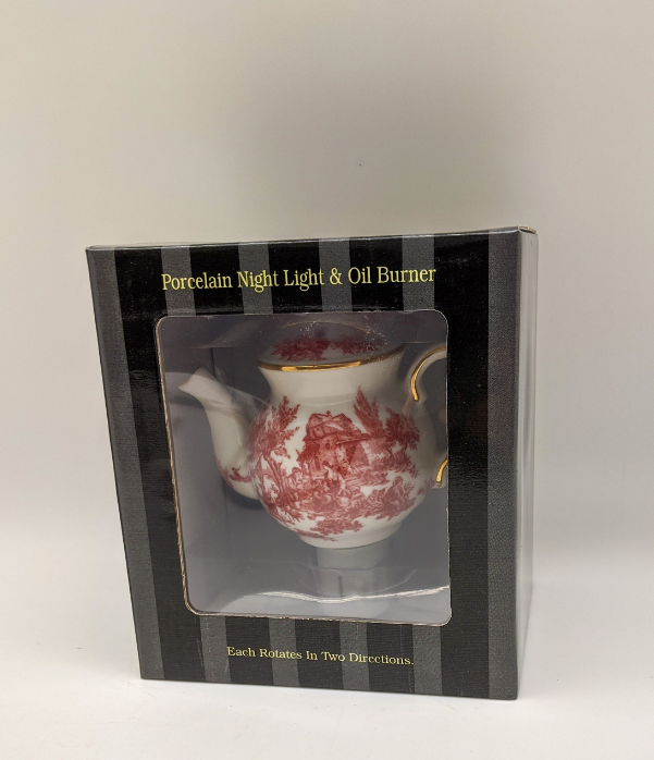 Green Pastures Wholesale - English Toile Teapot Nightlight